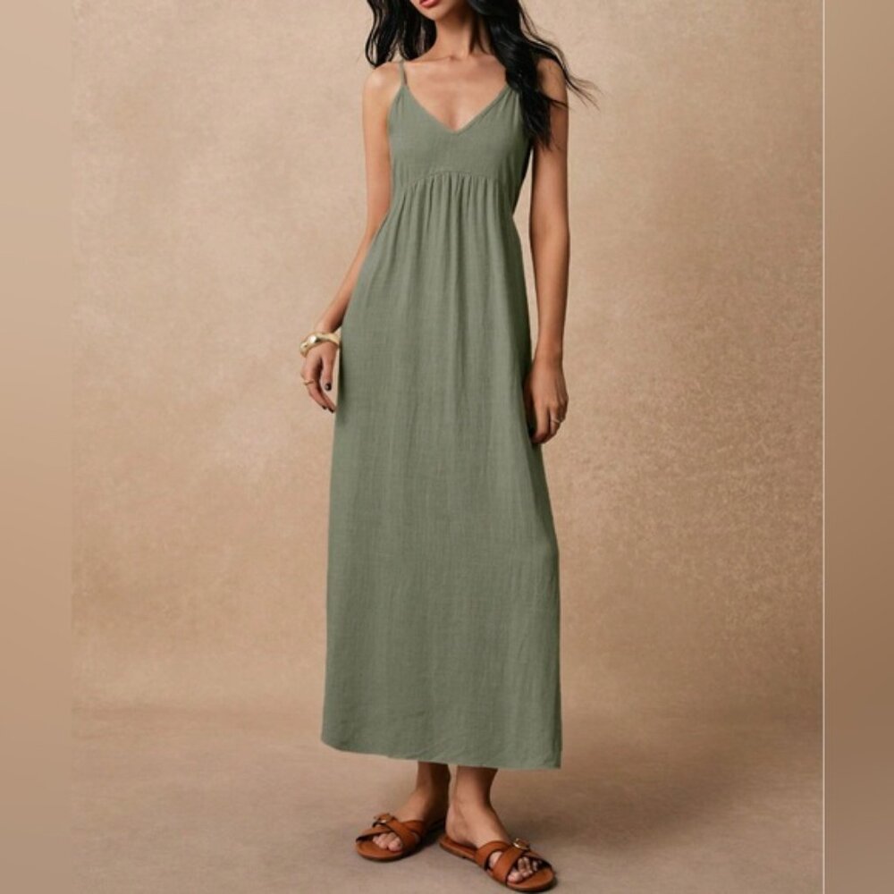 LAST ONE 🔥 Minimalist Sage Green Viscose Linen Blend Maxi Dress - Picture 2 of 8